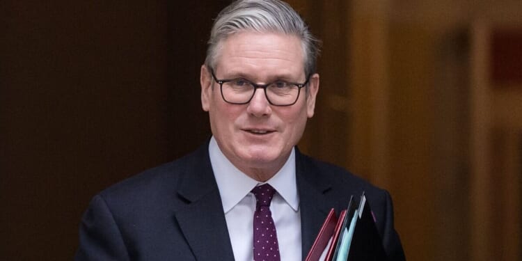 Keir Starmer faces huge backlash with demands to deport Egyptian dissident | Politics | News