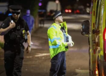 Manchester incident LIVE: Armed officers swoop in | UK | News