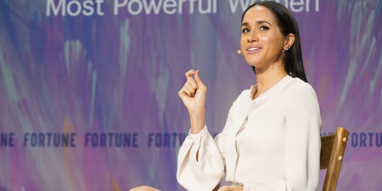 Meghan Markle's cheeky 3-word reaction to Prince Harry's polo pictures | Royal | News