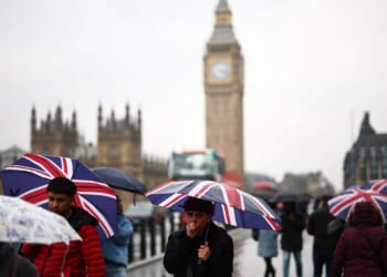 Met Office issues 12 hour weather warnings for 2 regions including London in forecast | Weather | News