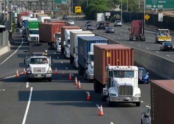 Migrant Truckers Sue California Over Crackdown On Commercial Driver’s Licenses