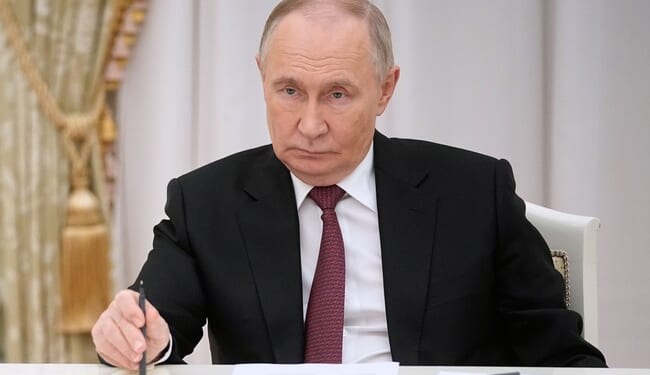 New Attacks Shake Kyiv Ahead of Zelensky's High-Stakes Trump Meet – RedState