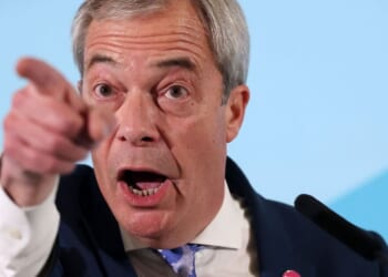 Politics LIVE: Nigel Farage vows to smash 'political establishment' | Politics | News