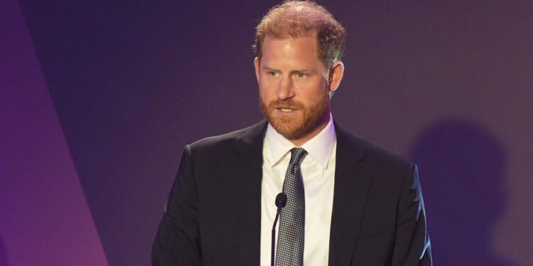 Prince Harry 'at a loss' as he plans to spend Christmas in Montecito | Royal | News