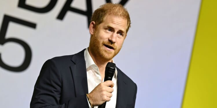 Prince Harry 'mocks' Donald Trump yet again during under-the-radar appearance | Royal | News