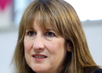 Rachel Reeves 'ignored warnings' as 1 change to strike £930m sector | Politics | News