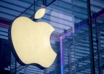 Republicans Press Google, Apple To Remove Apps That Track Immigration Agents