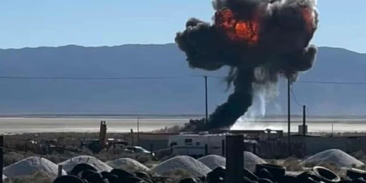 San Bernardino plane crash LIVE: Fighter jet crashes into huge fireball | World | News