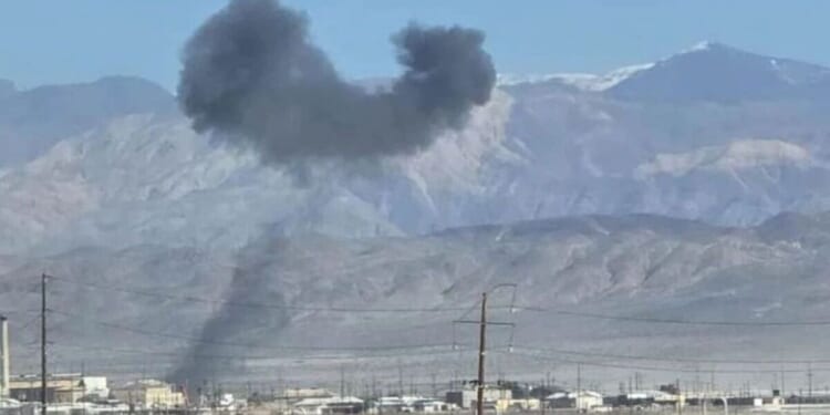 San Bernardino plane crash LIVE: Fighter jet 'smashes into ground' near Trona Airport | World | News