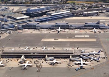 San Francisco Airport LIVE: 200 flights delayed amid 'police activity' | World | News