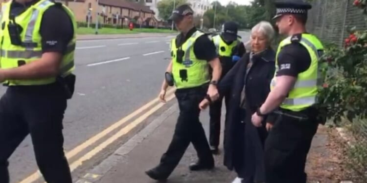 Scottish grandmother arrested for offering to chat with abortion-minded women in 'buffer zone'