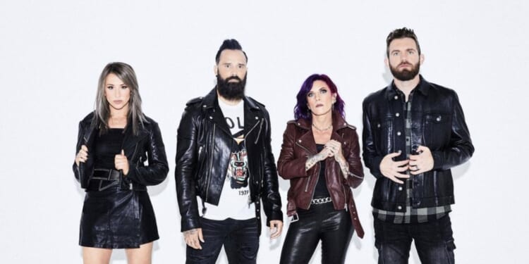 Skillet's John Cooper talks legalism, new Christmas song