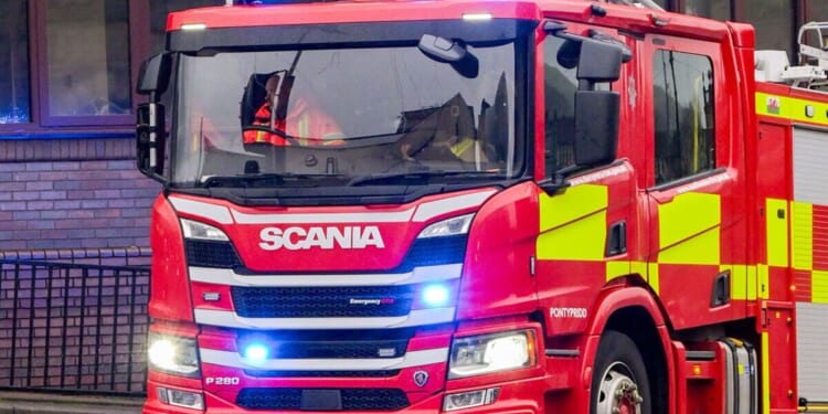 Stroud house fire LIVE: Boxing Day horror as 3 'unaccounted for' | UK | News