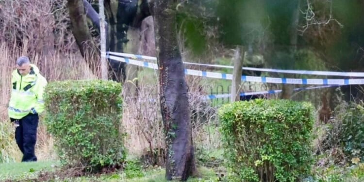 Sunderland Roker Park LIVE: Man's body found as police issue statement | UK | News