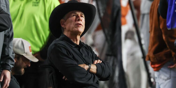 Texas governor strips two Muslim groups of the right to buy land in the state by calling them terrorists