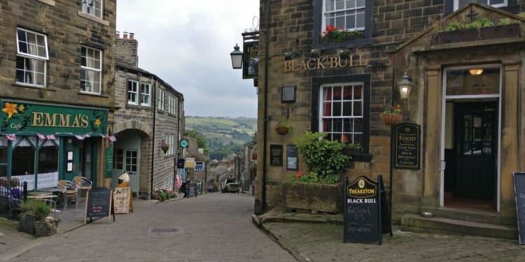 The gorgeous little village with UK's best high street - packed with 70 independent shops | UK | News