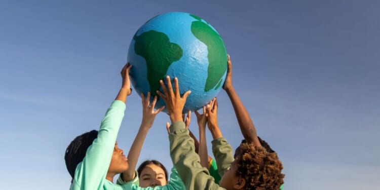 The majority of British children are now 'afraid' for the future of the planet | UK | News