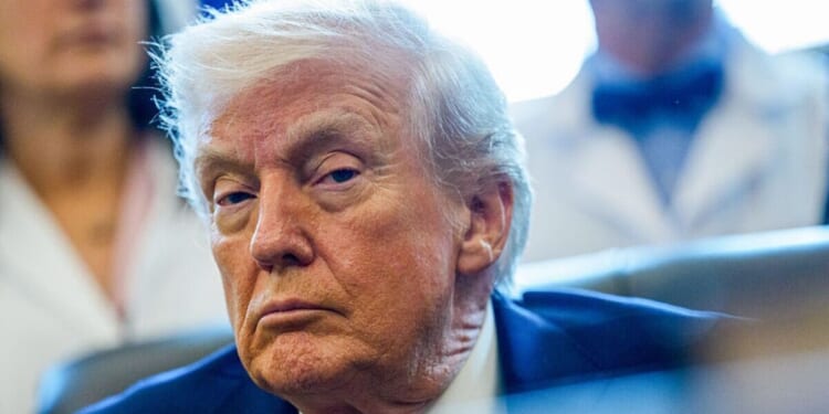 Top US cardiologist sparks Trump health fears – 'seriously concerned' | World | News