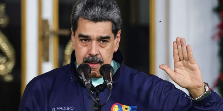 Trump Gives Maduro Chance to Abdicate, According to Report