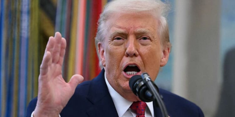 Trump Says He’s Not Ruling Out War With Venezuela