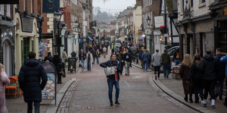 UK high street crisis laid bare after damning Boxing Day sales | UK | News