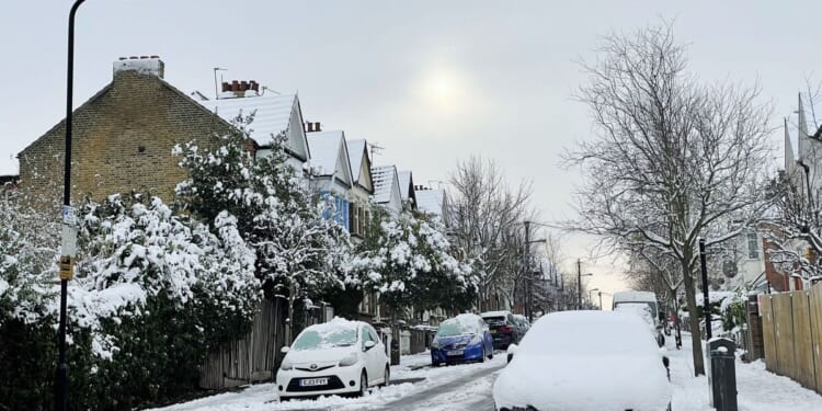 UK snow maps flash purple with polar vortex hitting 101 counties and areas | Weather | News