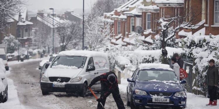 UK snow maps show 3-day barrage hitting 10 counties with -6C freeze - full list | Weather | News