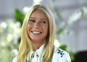 Viral Coldplay Kiss Cam Woman Speaks Out, Is Furious With Gwyneth Paltrow