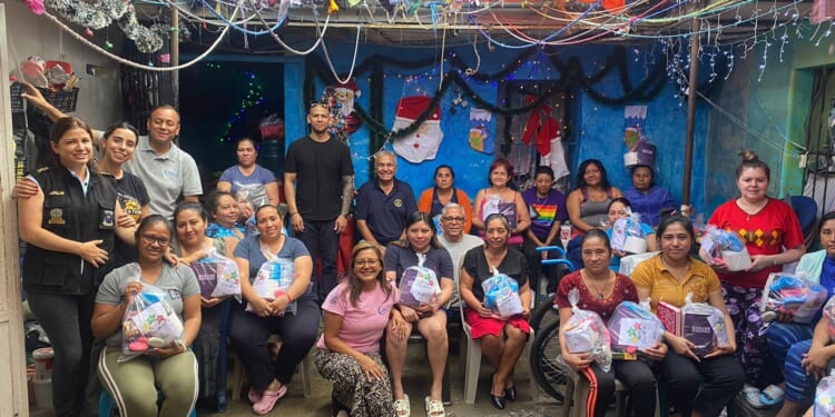 Virginia ministry brings hope of Christmas to incarcerated people