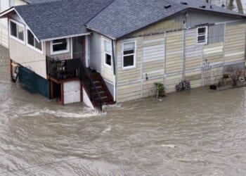 Washington flood: State-wide emergency as 'deadly' weather sparks evacuations | World | News