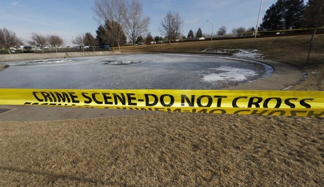 Wild Moment in Seattle When Man Shoves Officer to Ground, Steals Patrol Car – RedState