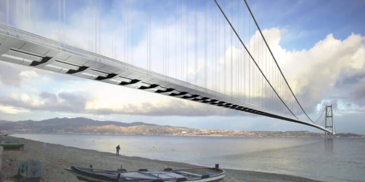 World's longest suspension bridge costing £11bn is good news for Brits | World | News