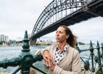 School exposed daughter to 'disturbing' content, mom says