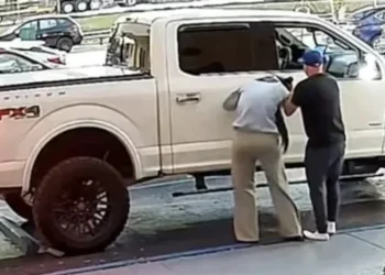 Florida police issue update after woman 'snatched off street in broad daylight' in chilling CCTV clip