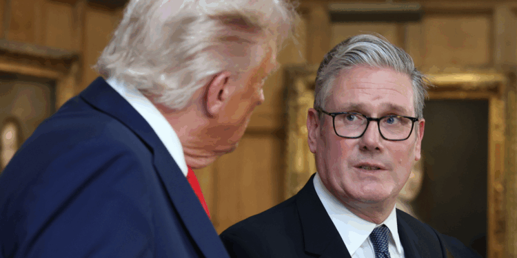 Labour MPs in Venezuela meltdown as Keir Starmer urged to condemn 'gangster' Donald Trump