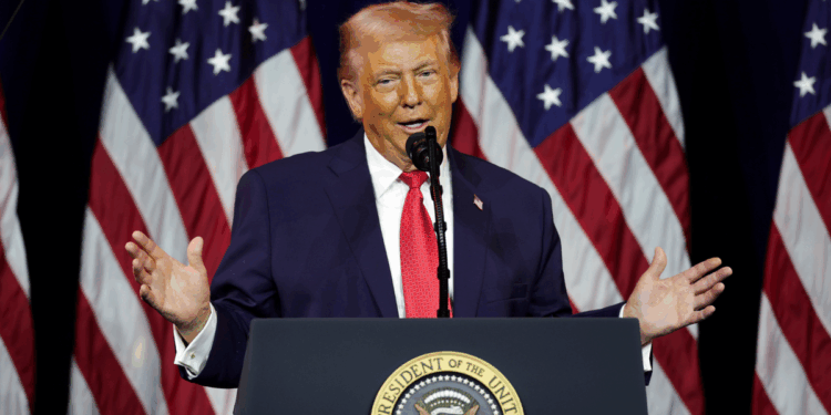 Donald Trump 'in line for $3billion windfall' as South American country hands over up to 50 million barrels of oil to America