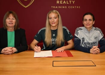Arsenal forced to turn off social media comments after sexist comments towards new women's signing