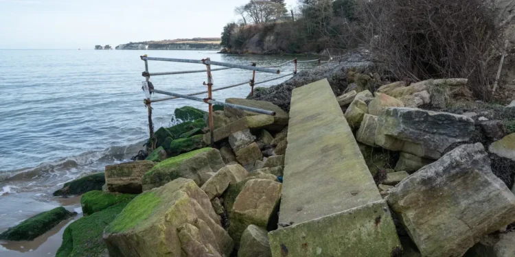 National Trust accused of turning famed beauty spot into 'horrible eyesore'