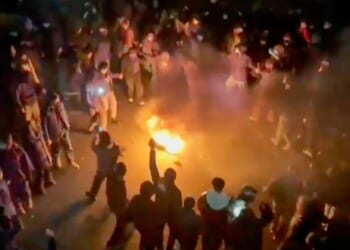 Iran threatens revenge if Trump intervenes as reports claim 500 dead | World | News