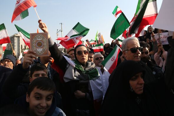 Pro-government rally held in Tehran against recent protests