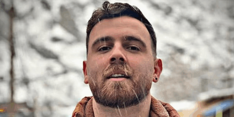 Shopkeeper, just 26, 'to be HANGED after spending final minutes with family'