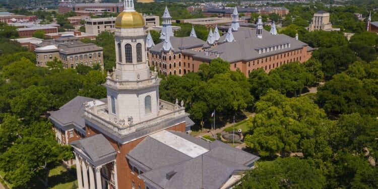 Chip and Joanna Gaines' company make large donation to Baylor U