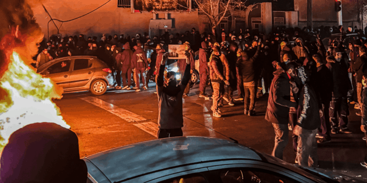 Britons receive 17 alerts across entire Middle East amid 'escalation' threat