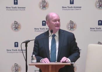 Democratic senator says he prays for Trump: 'Not my enemy'