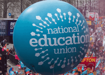 Teachers' union accused of 'institutional antisemitism' by Jewish members