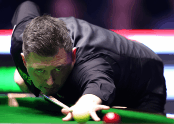 Kyren Wilson wins Master semi-final clash in style as Englishman completes stunning comeback