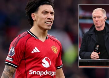 Lisandro Martinez calls out Paul Scholes and tells club legend to 'come to my house' after Man City win