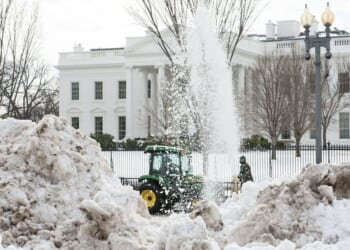 America braces for 'life-threatening' snowstorm with country plunged into -48C Arctic chill