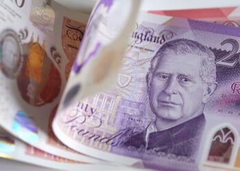 UK police force warns of surge in fake £20 notes – but here's how to spot them | UK | News