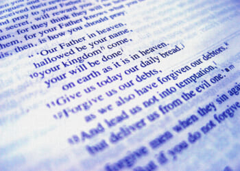 County drops reciting Lord's Prayer over atheist group complaint